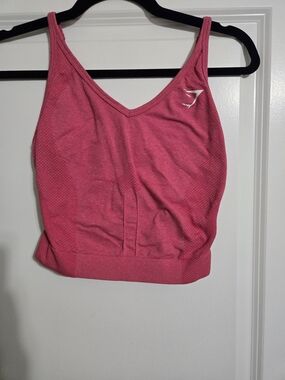 Gymshark  Seamless V-Neck Sports Crop